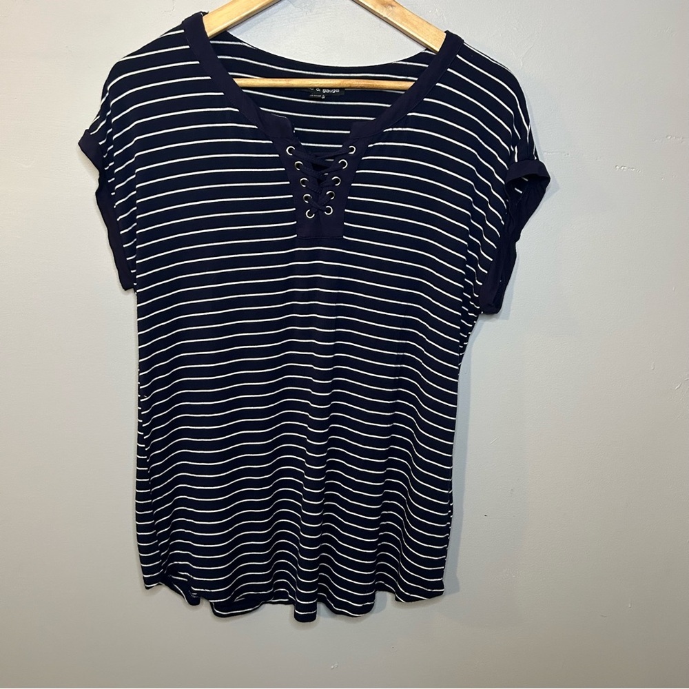 Cable & Gauge Navy and White Stripe Short Sleeve Top Size Large Preppy Nautical